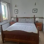 Burren House, Wild Atlantic Way * Ballyvaughan