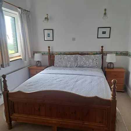 Burren House, Wild Atlantic Way * バリーボーン