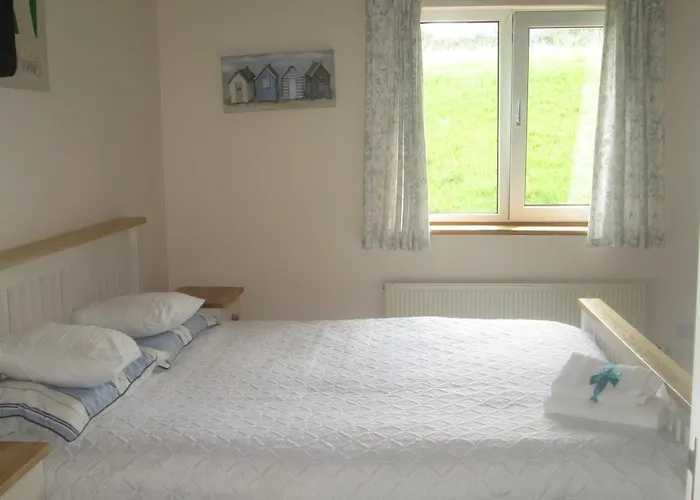 Дом отдыха Burren House, Wild Atlantic Way Балливон